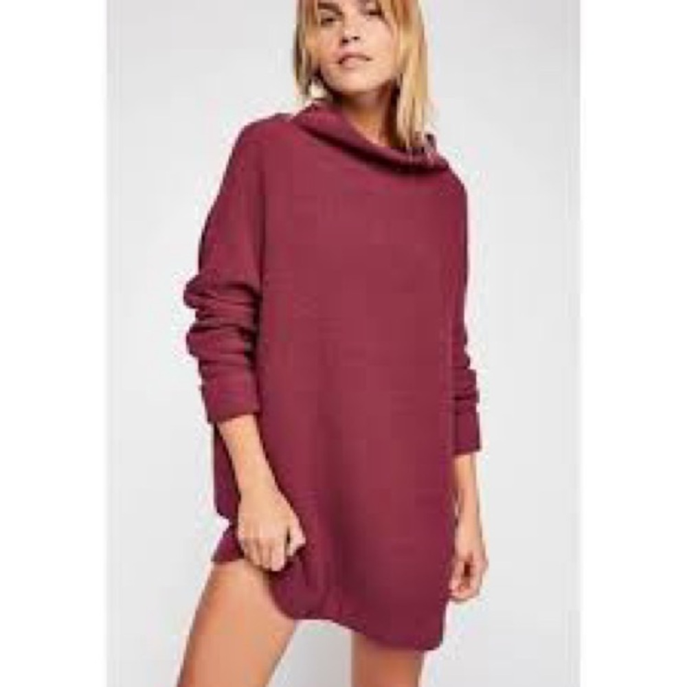 Free People Burgundy Ottoman Slouchy Mock Funnel Neck Tunic Sweater Oversized M